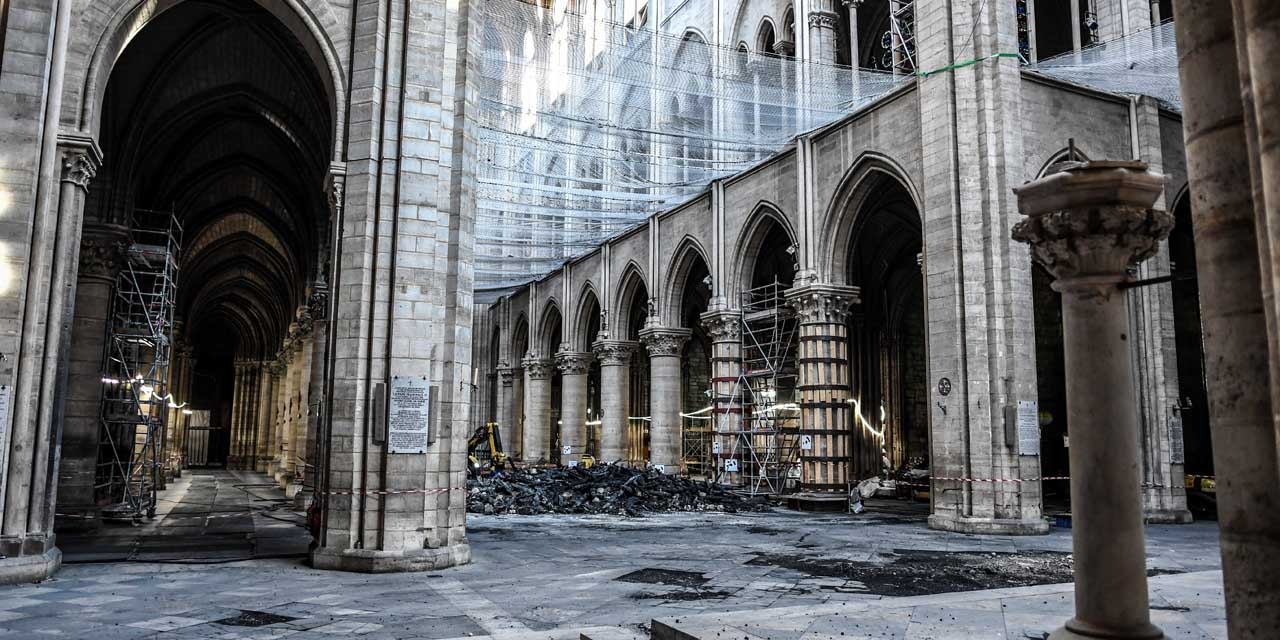 Enquete Six Mois Apres Ou En Est La Reconstruction De La Cathedrale De Notre Dame De Paris