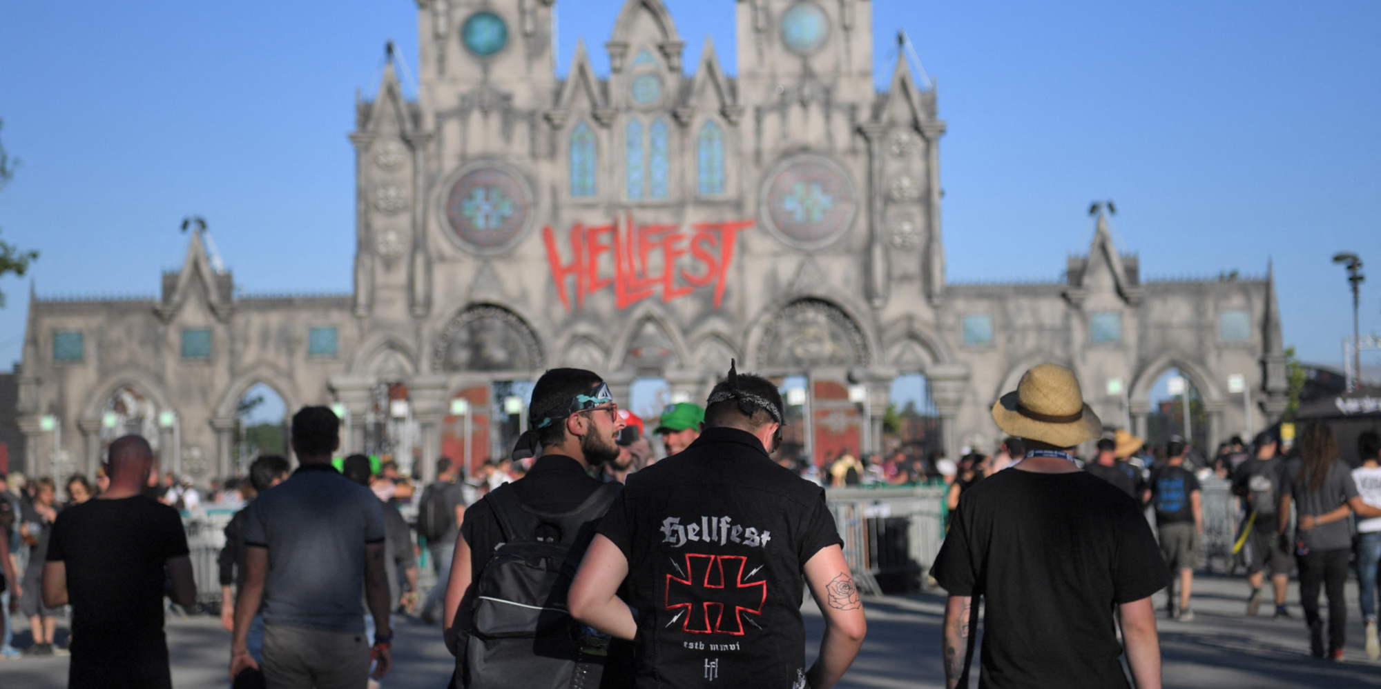 Amélie Nothomb raconte son expérience au Hellfest : "J ...