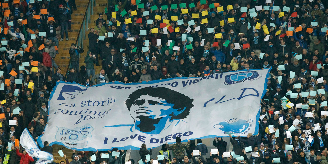 Il Est Devenu Un Saint Les Annees Napolitaines De Diego Maradona Au CÅur D Un Documentaire