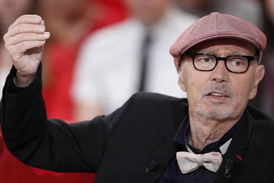 Devenus célèbres en 1970 avec l'avventura et made in normandie, stone et charden étaient revenus sur leur mariage imposé en 1966 dans les colonnes de nous deux.si eric charden confiait : Le chanteur Eric Charden est mort