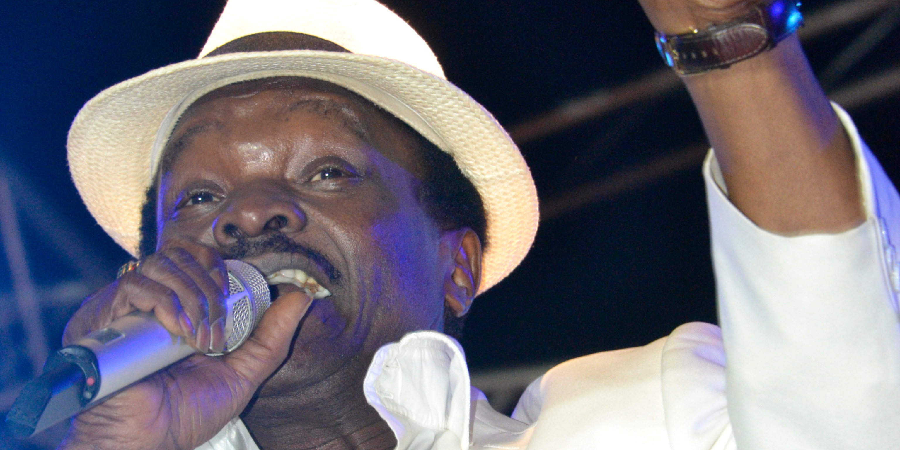 Le Chanteur Guineen Mory Kante Connu Pour Le Tube Yeke Yeke Est Mort