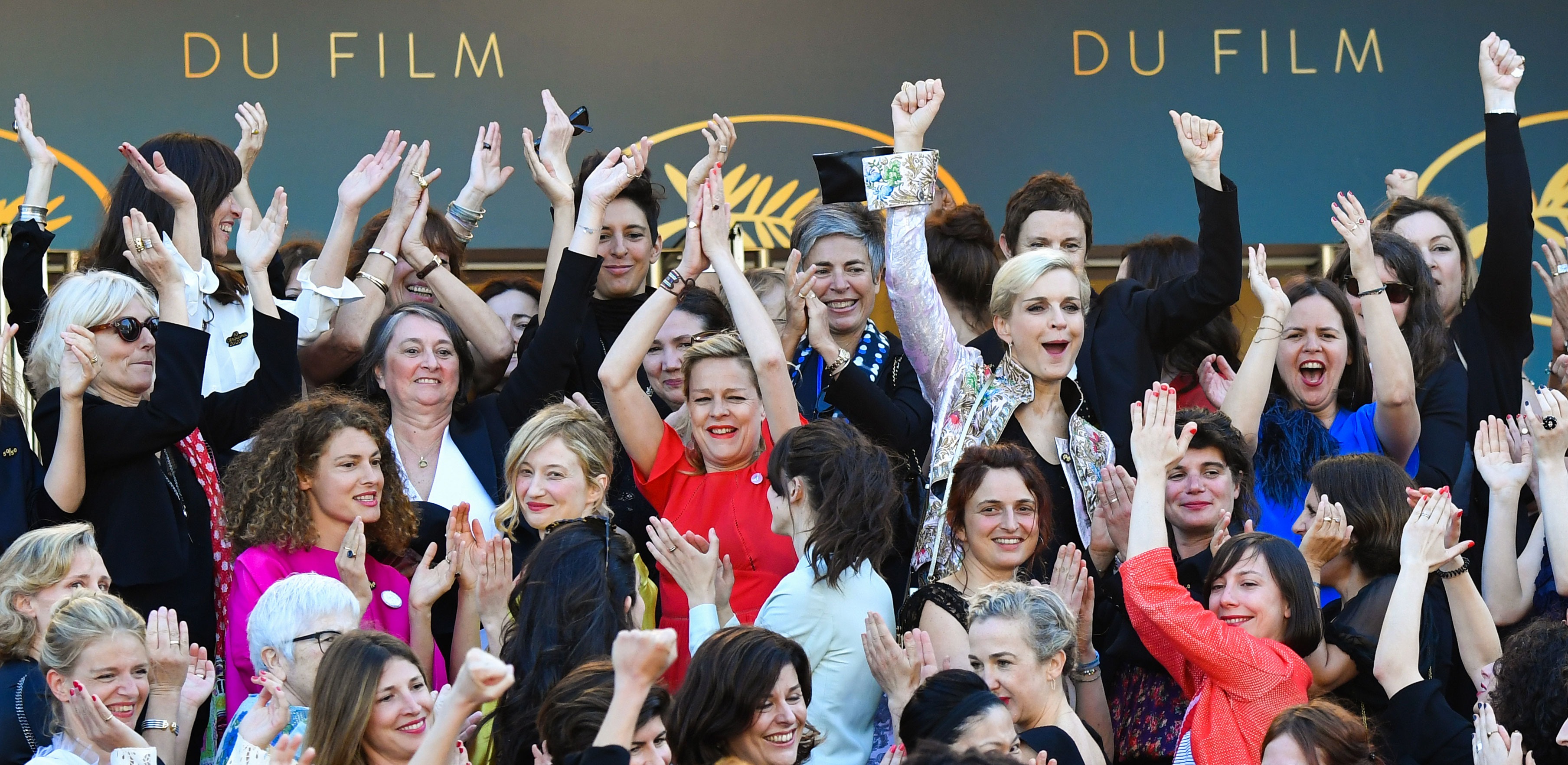 Le Festival de Cannes, premier signataire d'une charte pour la parité femmeshommes dans les Le Festival de Cannes, premier signataire d'une charte pour la parité femmeshommes dans les