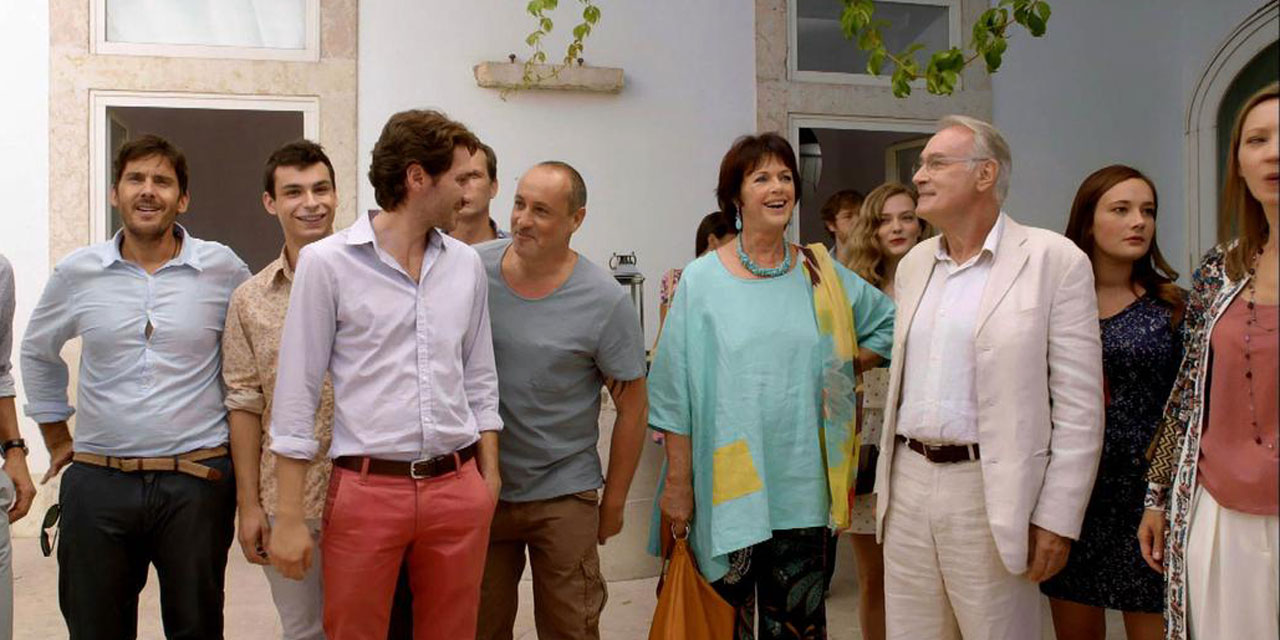 Serie Une Famille En Vrille Mort du réalisateur de la série "Une famille formidable"