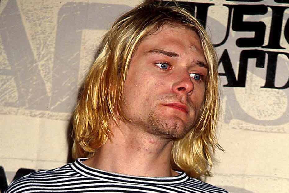 Retour En 5 Images Sur La Vie De Kurt Cobain [ 620 x 930 Pixel ]