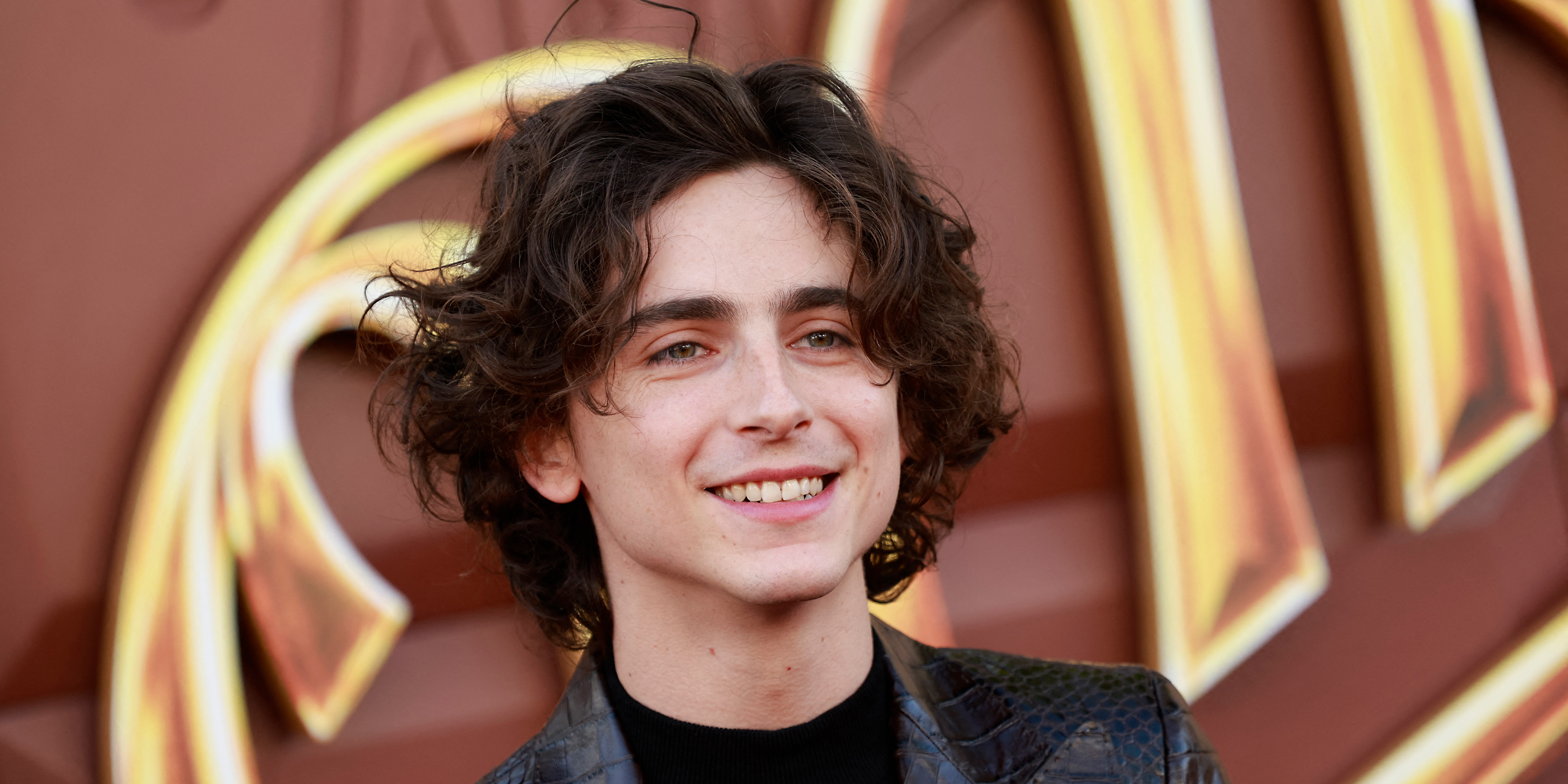 Timothée Chalamet dans la peau de Bob Dylan découvrez les premières images du biopic