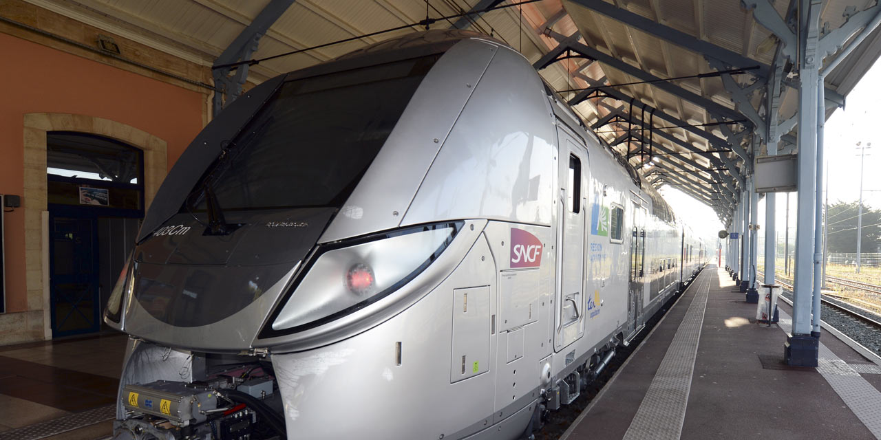Canicule Un Train Met Quatre Heures Pour Faire Orleans Paris