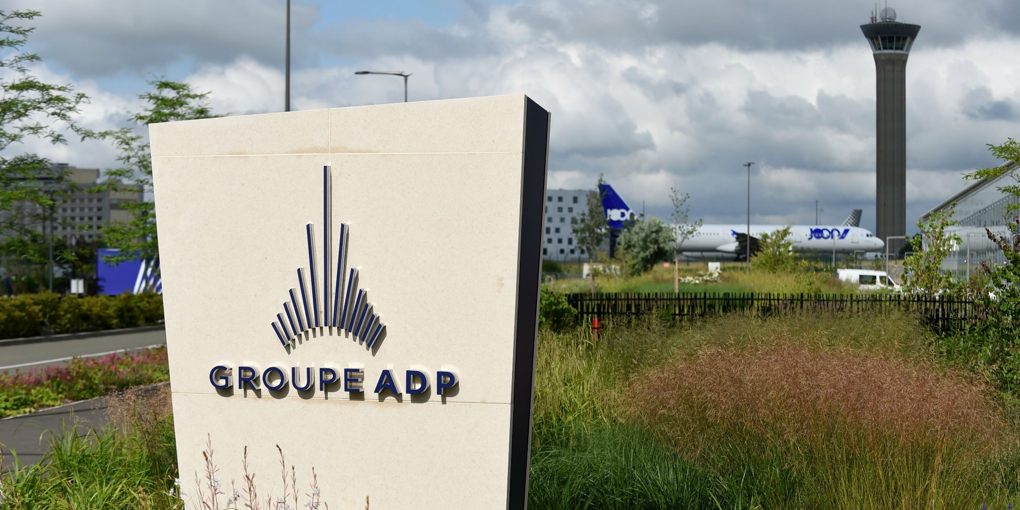 Climat : le groupe ADP inaugure sa première centrale solaire dans le Gard