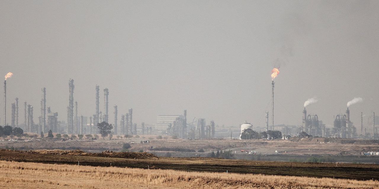 Climat : taxe carbone, voitures thermiques... Que votent les eurodéputés aujourd'hui  ?