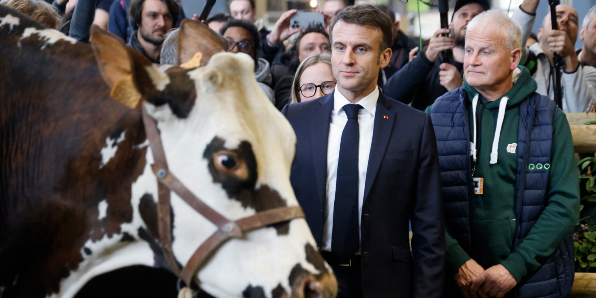 Crise des agriculteurs : qu'est-ce que le prix plancher voulu par Emmanuel Macron ?    