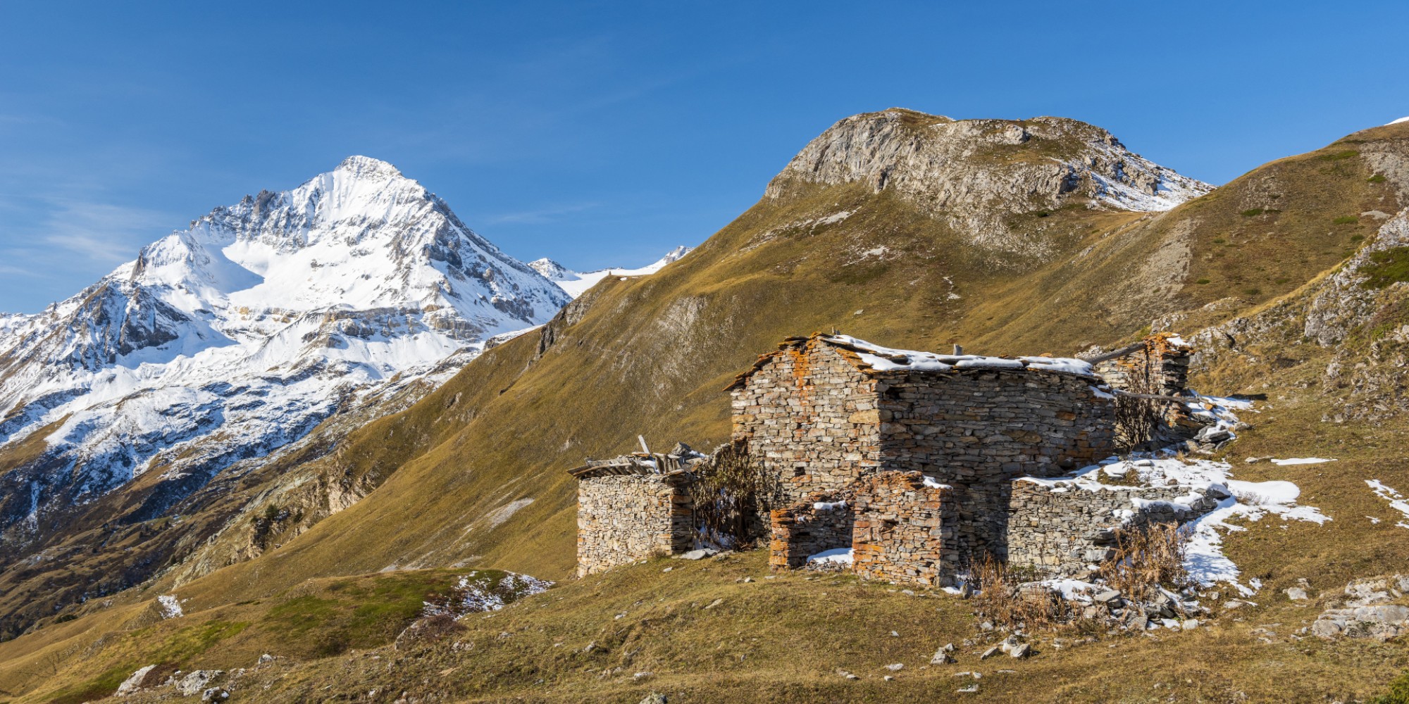 En Savoie, les refuges de montagne relèvent le défi de l'autonomie énergétique