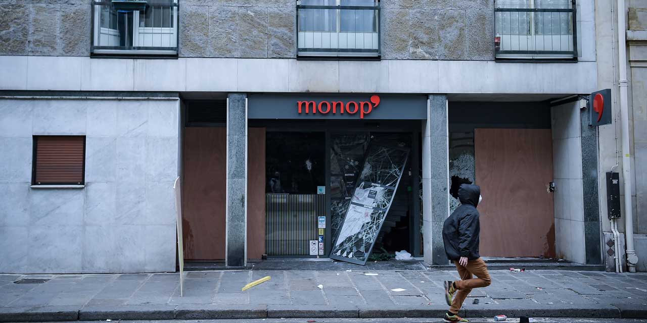 Gilets Jaunes Encore Un Week End Noir Pour Léconomie