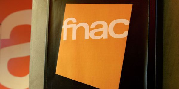 INFORMATION EUROPE 1 - Malgré le confinement, Fnac Darty va ouvrir ses magasins ce matin