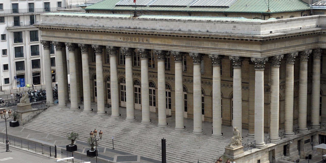 4 Rue De La Bourse 75002 Paris La Bourse de Paris s'effondre