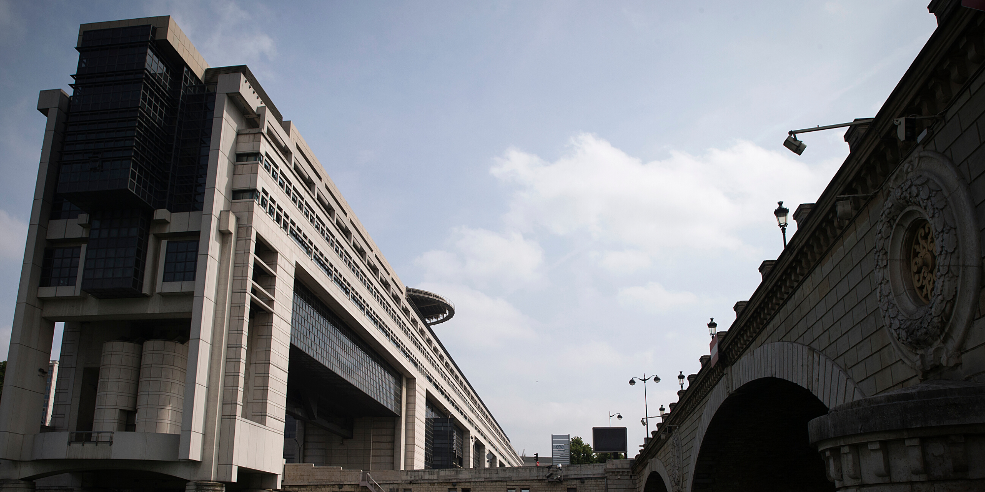 Le Pib De La France Enregistre Un Plongeon Historique De 13 8 Au Deuxieme Trimestre