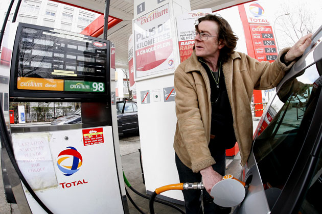 Le prix du carburant grimpe à la pompe