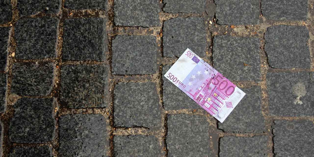 Billet De 500 Euros Les billets de 500 euros ne sont plus mis en circulation à partir  d'aujourd'hui