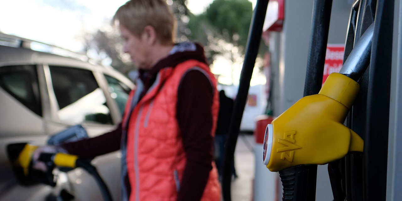 Les carburants vont changer de nom à la pompe à partir du ...