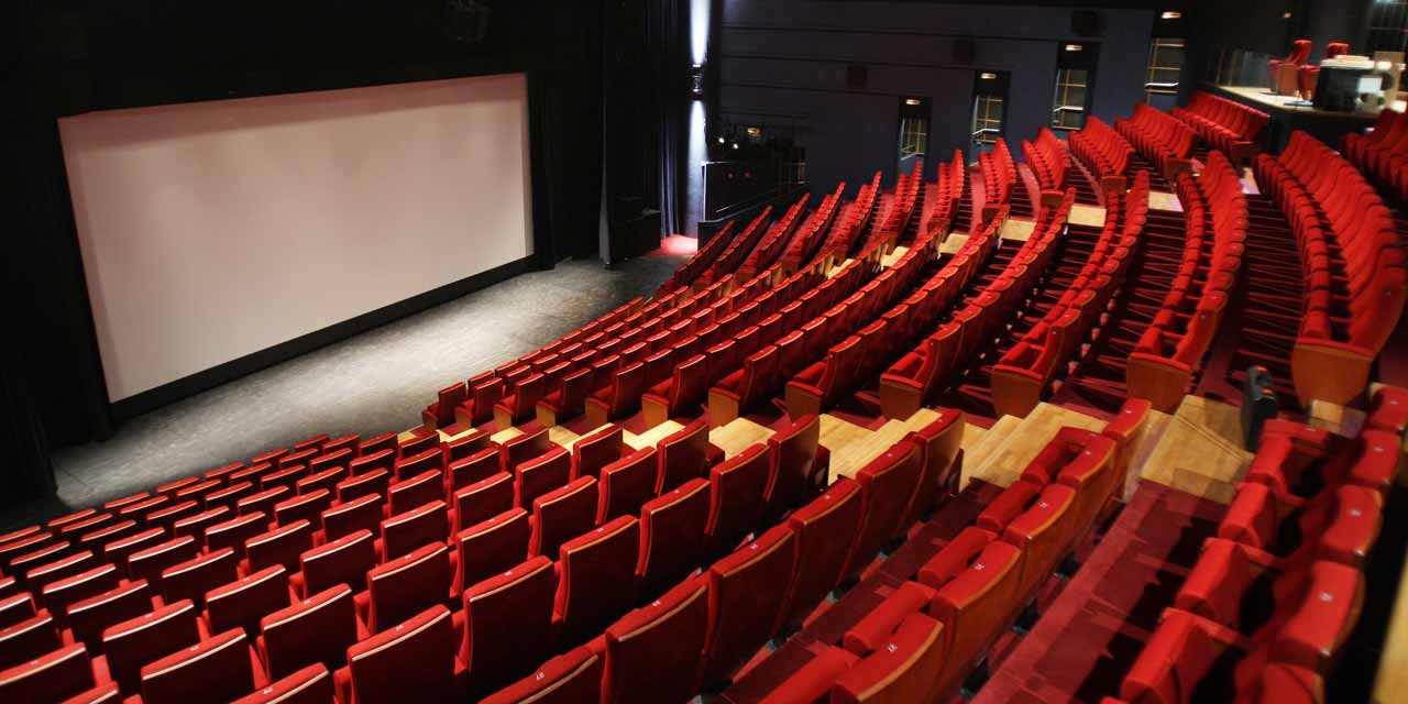 Les Salles De Cinema Francaises Sont Les Plus Frequentees En Europe Les Salles De Cinema Francaises Sont Les Plus Frequentees En Europe