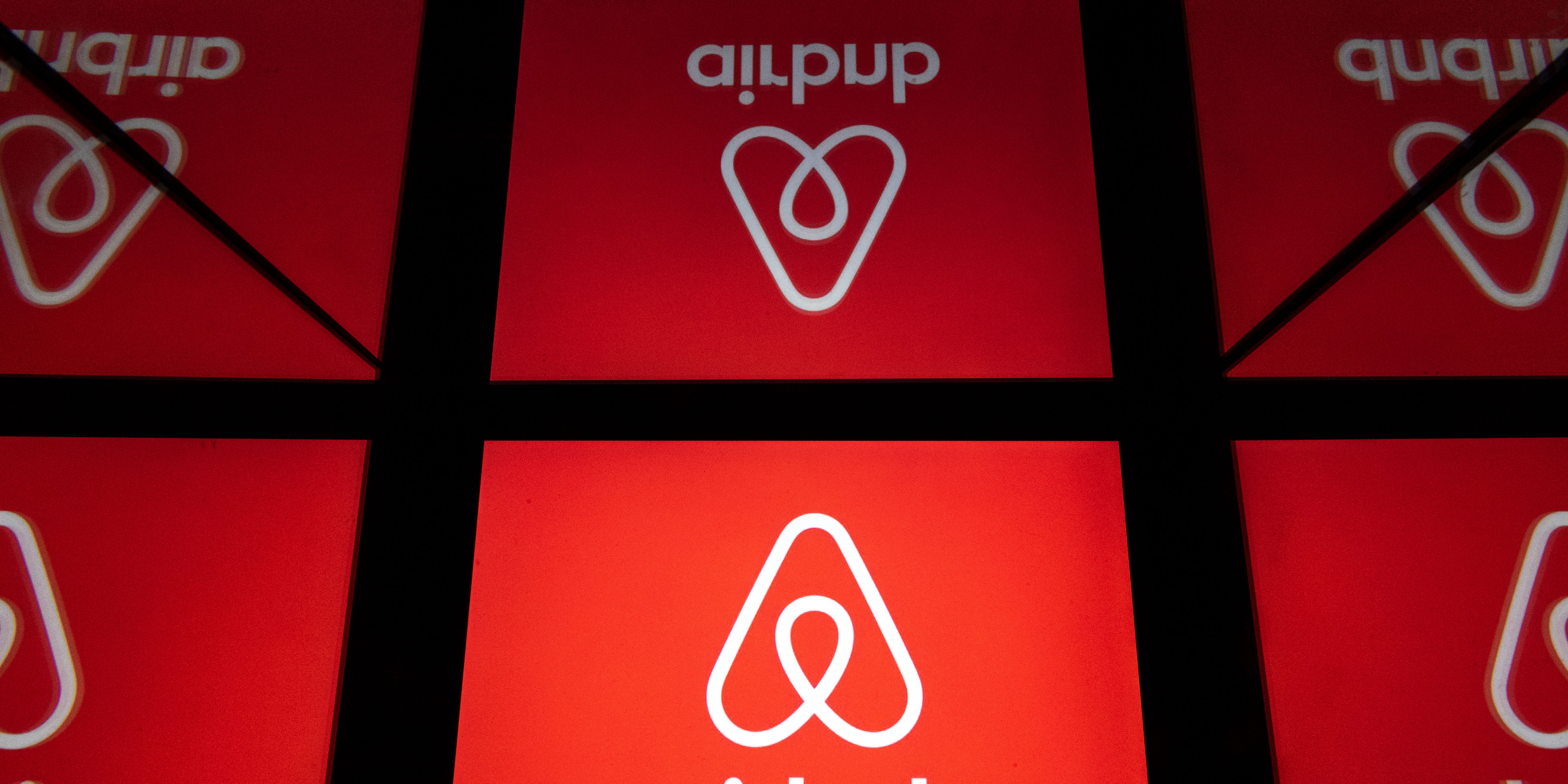 A Paris Airbnb Vise Desormais Les Locaux Commerciaux