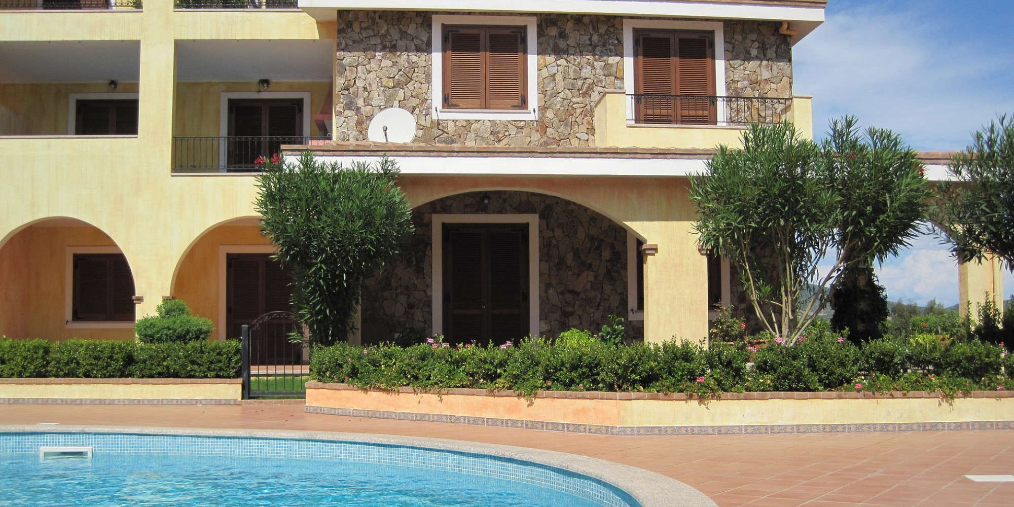 Pool Countryside And Rental Easy To Cancel What The French Are Looking For On Airbnb Teller Report
