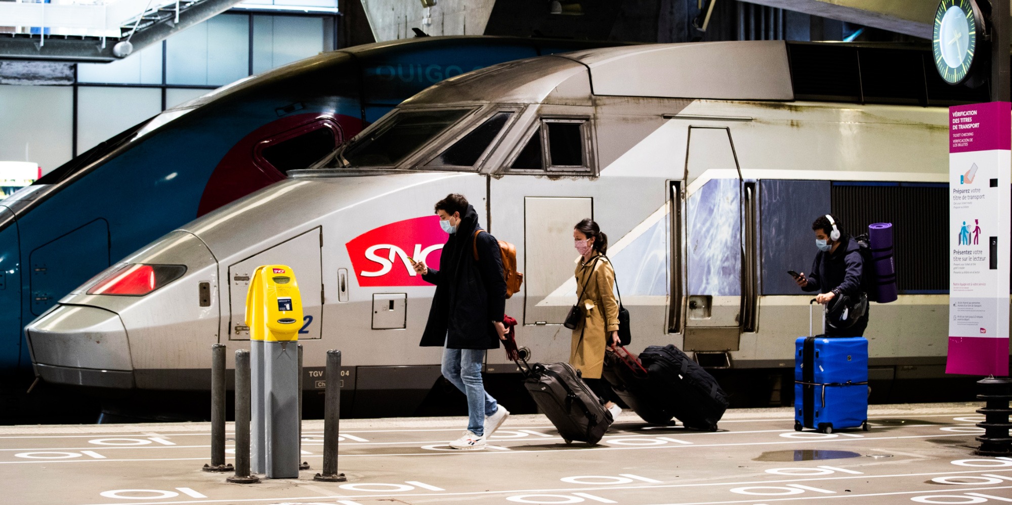 Train, bus, voiture... Malgré la menace épidémique, les Français décidés à voyager