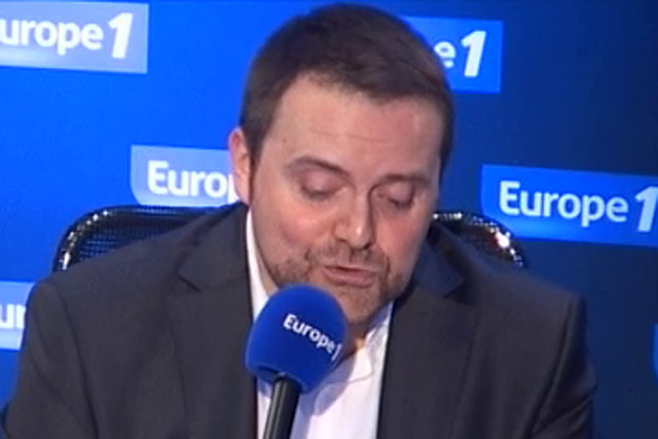 "Celui qui égratigne le gratin"