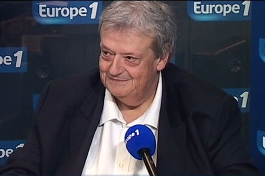 Un homme politique à sa fenêtre