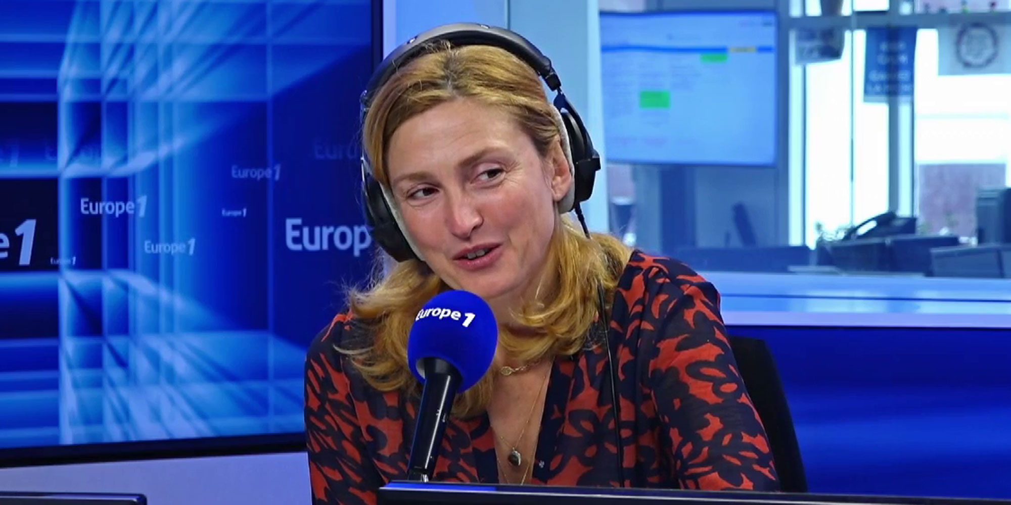 Pascale Clark S Cultural Guest Julie Gayet Teller Report