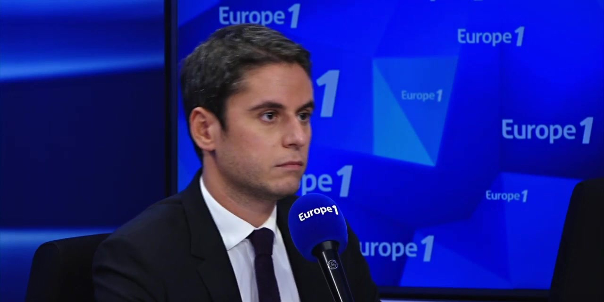 Габриэль атталь и макрон. Габриэль макрон. Представитель правительства габриэль атталь. Габриэль атталь и макрон. Габриэль атталь и макрон.