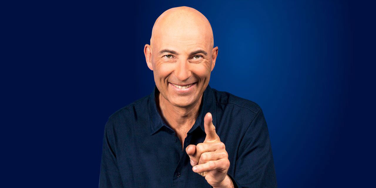 Emmanuel Macron Instead Of Going To Cry At The Un Greta Thunberg Could Not Go Clean The Seine Canteloup Teller Report