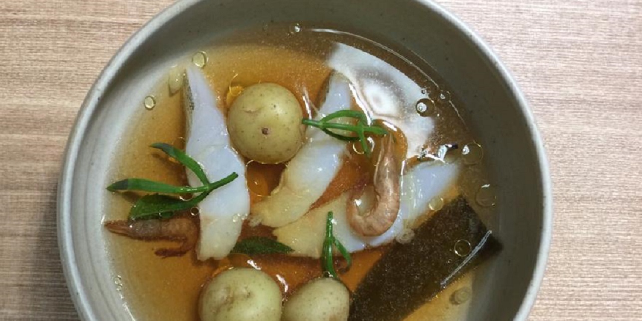 Decouvrez La Recette Du Merlan Cuisine Au Bouillon De Pomme De