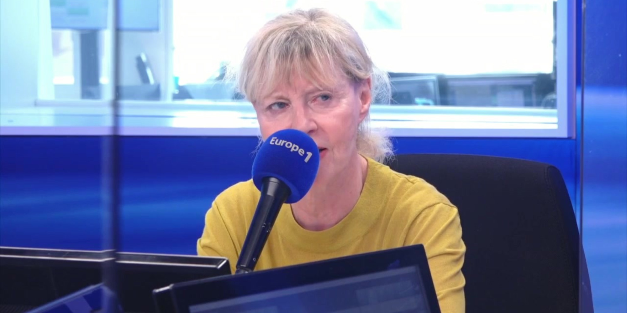 The sound portrait of Chantal Ladesou Teller Report