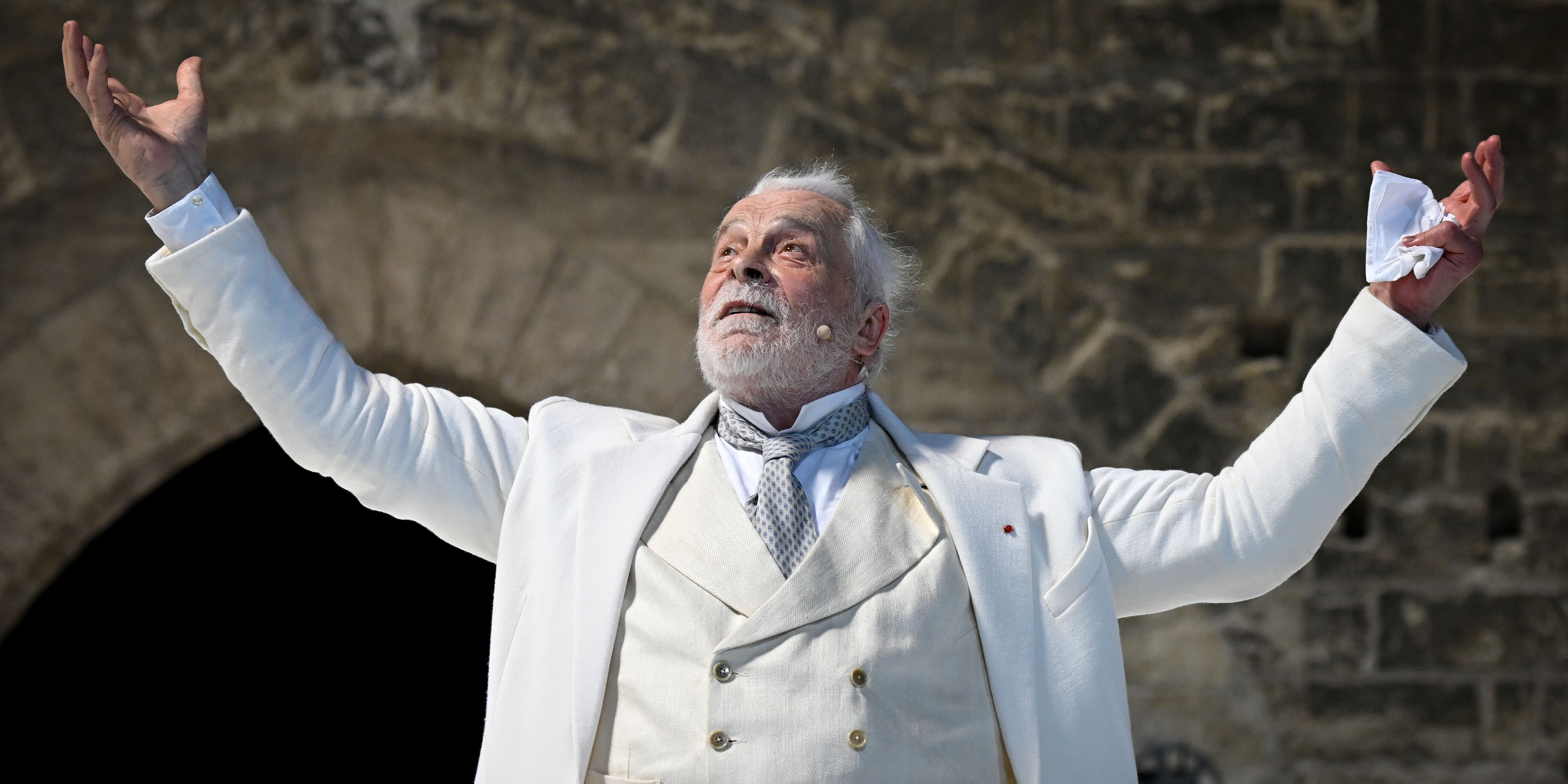 INTERVIEW - Jacques Weber : "Je suis fou de joie de retrouver les planches"