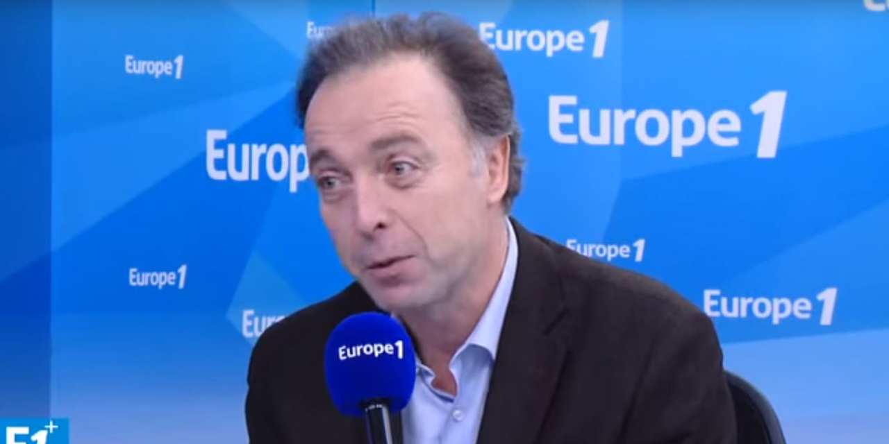 Benoit sur la bibliothèque privée de François Mitterrand "Non