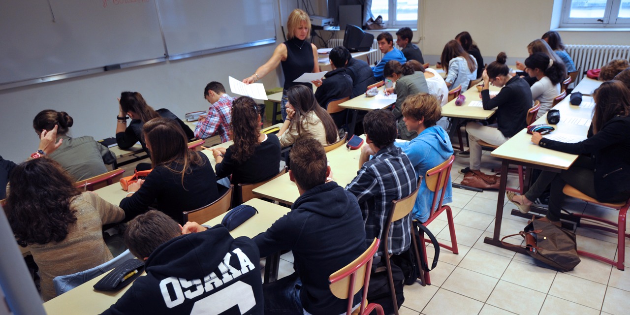 Agression Dans Un Lycée Une Journée Pour Comprendre La Flambée De Agression Dans Un Lycée Une Journée Pour Comprendre La Flambée De