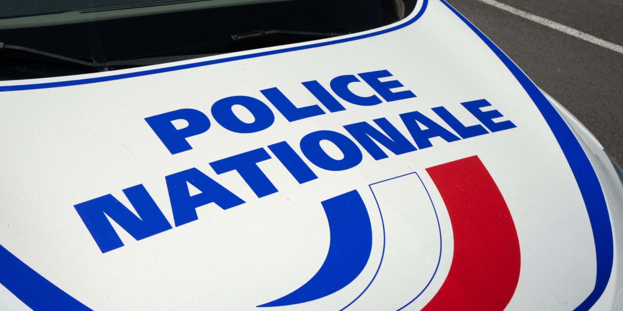 Après un vol, une voiture prend en chasse un scooter tuant l’un des occupants Après un vol, une voiture prend en chasse un scooter tuant l’un des occupants