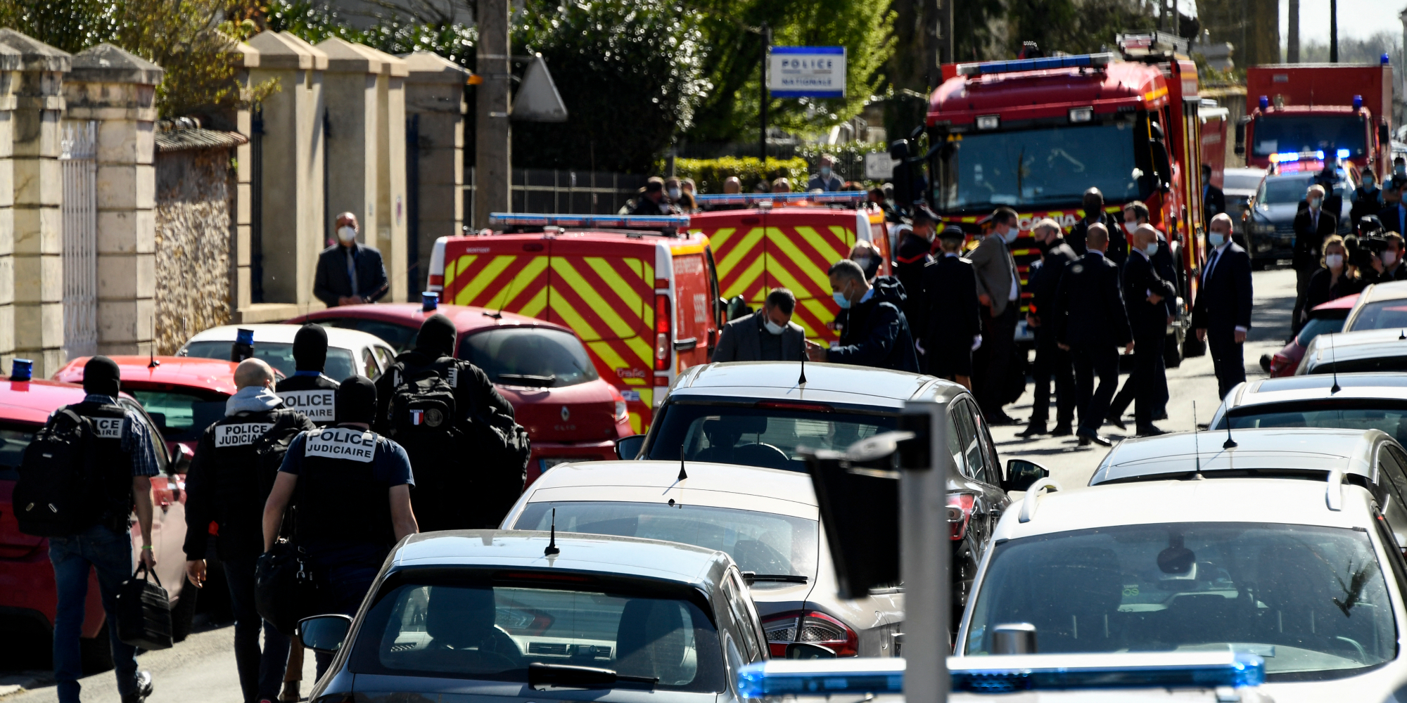 Policiere Poignardee A Rambouillet Trois Proches De L Assaillant En Garde A Vue Policiere Poignardee A Rambouillet Trois Proches De L Assaillant En Garde A Vue