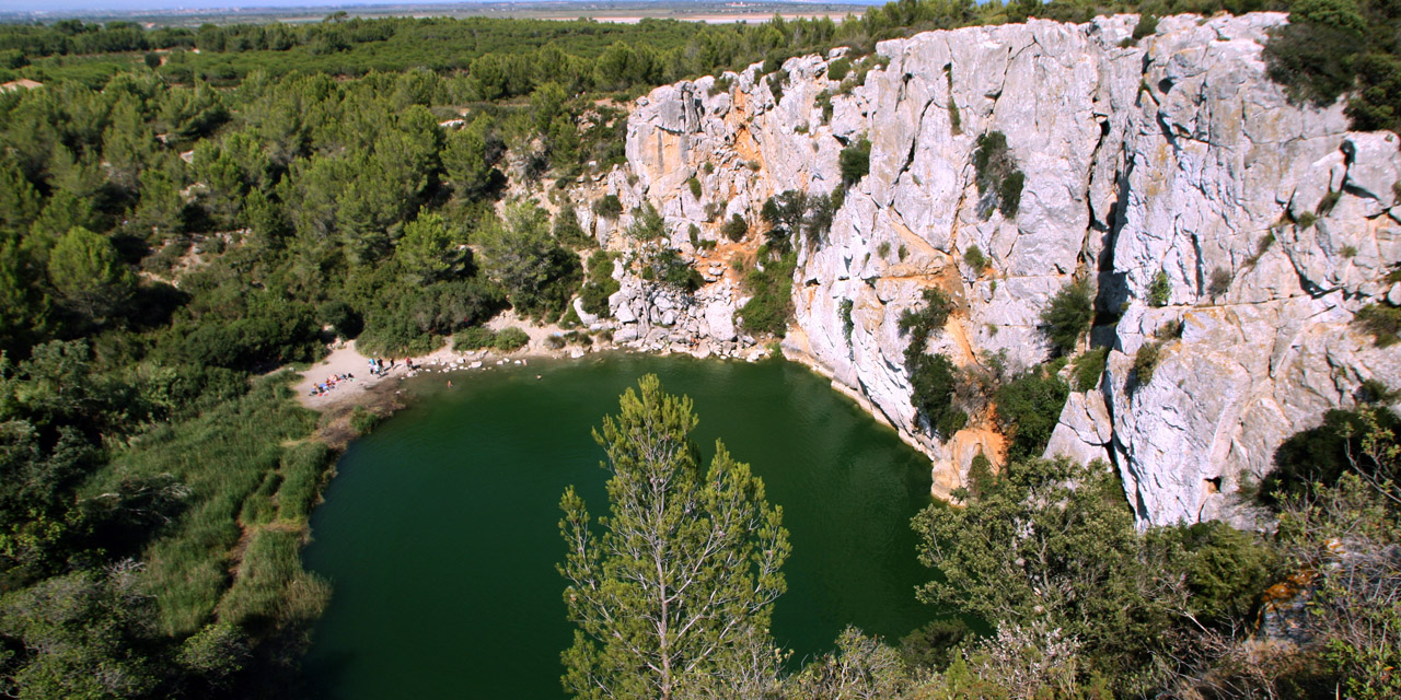 Aude : un cadavre en feu découvert dans le massif de la Clape