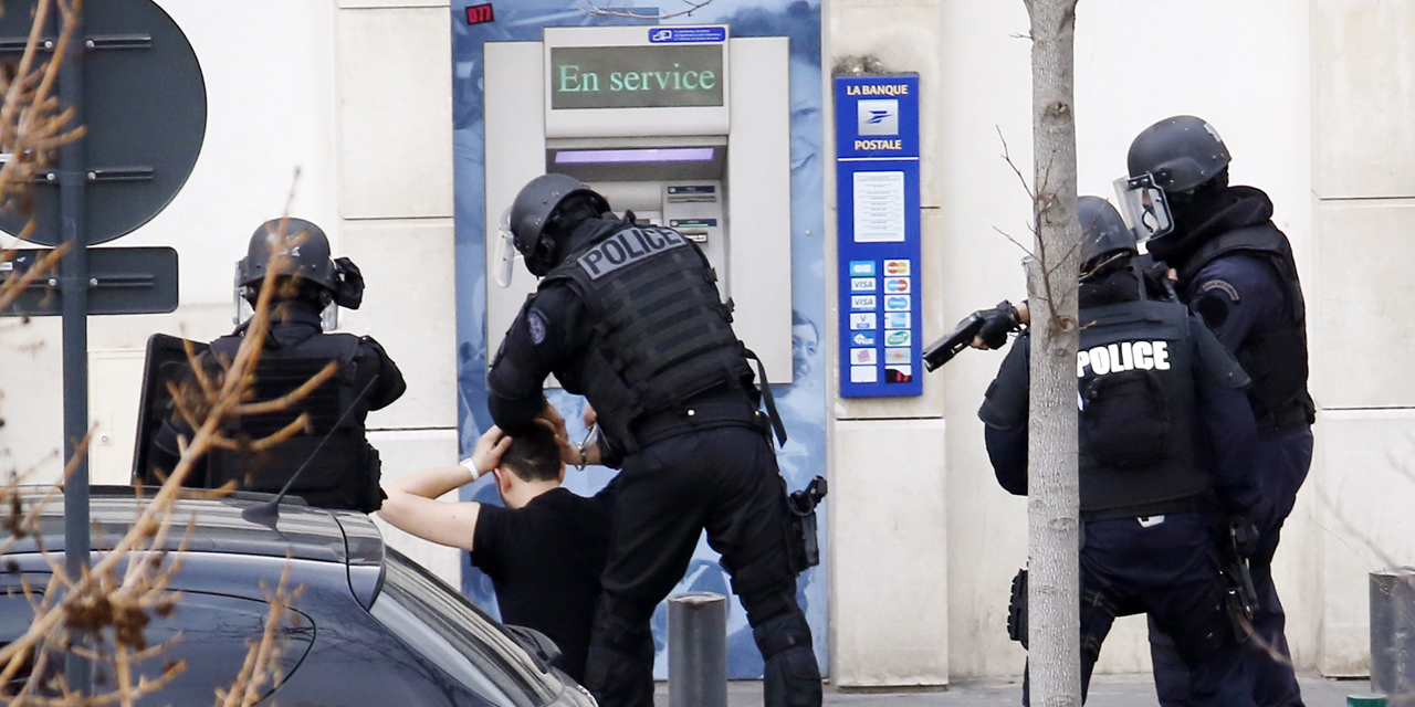 La Prise D Otages De Gladbeck Brève prise d'otages dans une Poste à Colombes