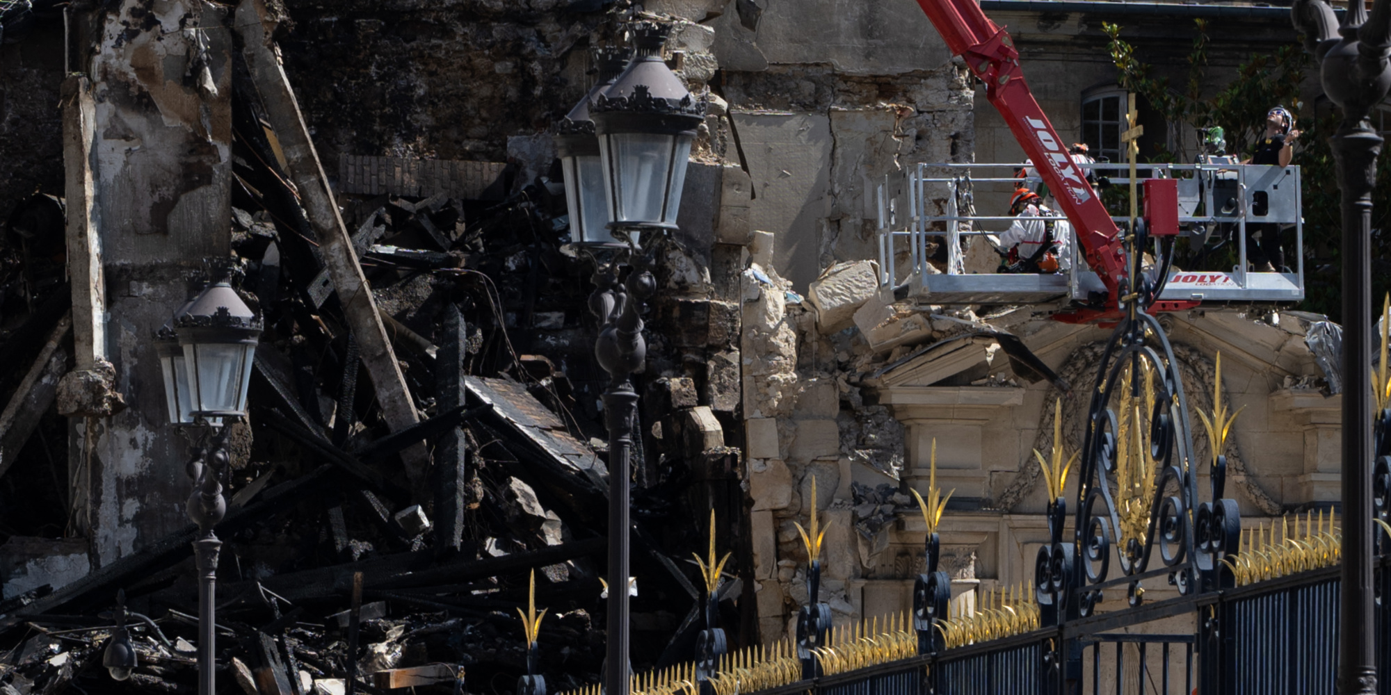 Explosion de la rue SaintJacques une deuxième victime a à ses blessures