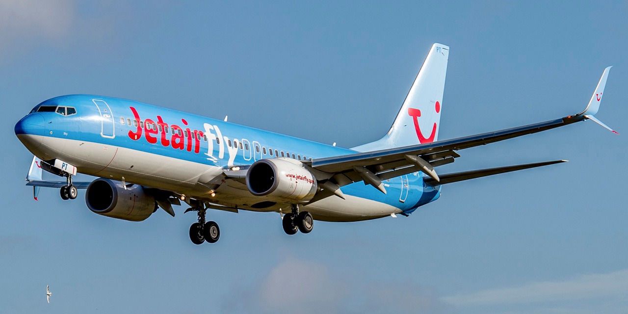 Maroc Le Jeune Handicape Debarque D Un Avion Va Etre Rapatrie En France