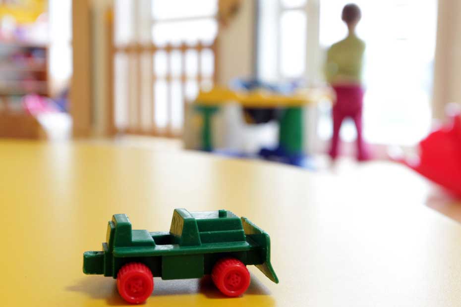 Un Bebe En Agresse Un Autre A La Creche Un Bebe En Agresse Un Autre A La Creche