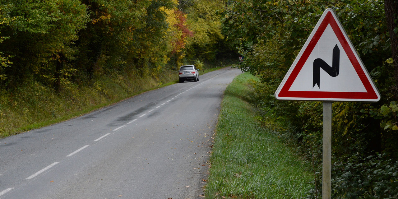 tarn un automobiliste a t il photographie la dame blanche sur le bord d une route