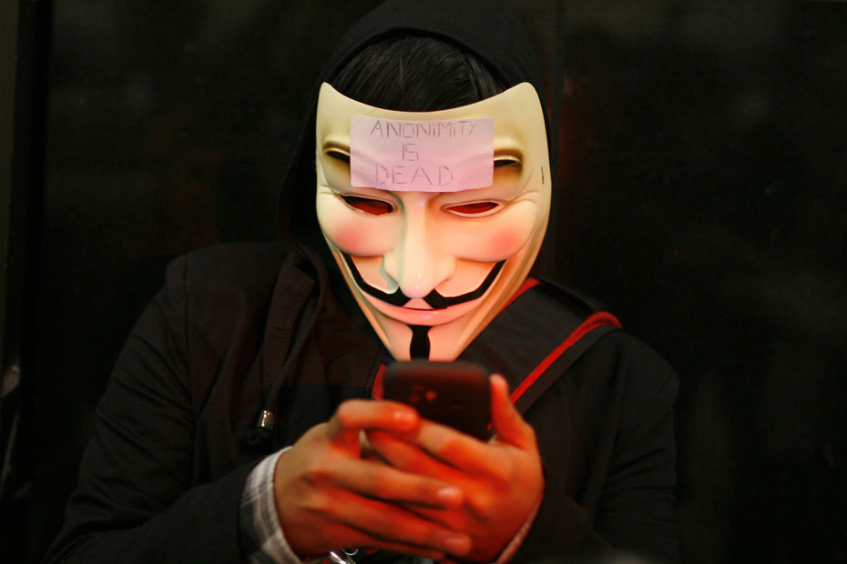 Anonymous : 25 hackers interpellés