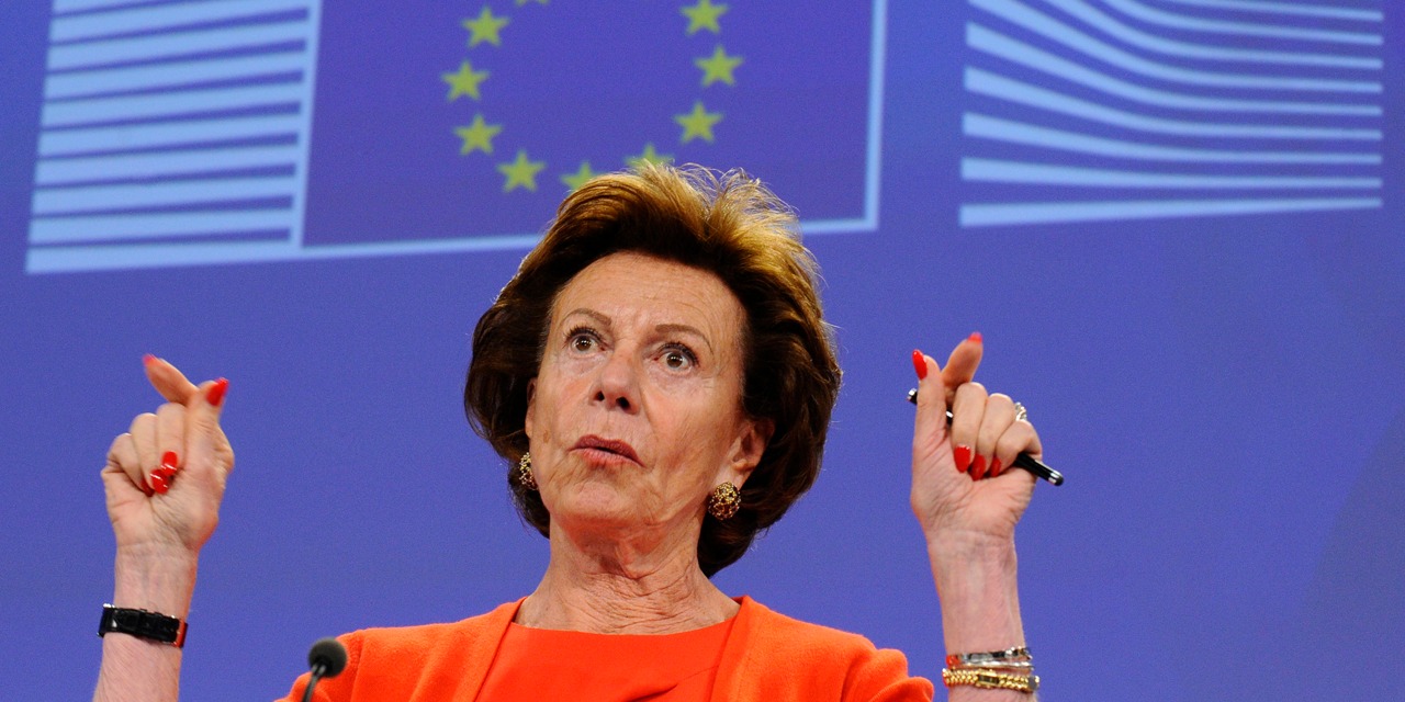  Bahamas Leaks Bruxelles Attend Des clarifications D une Ex commissaire