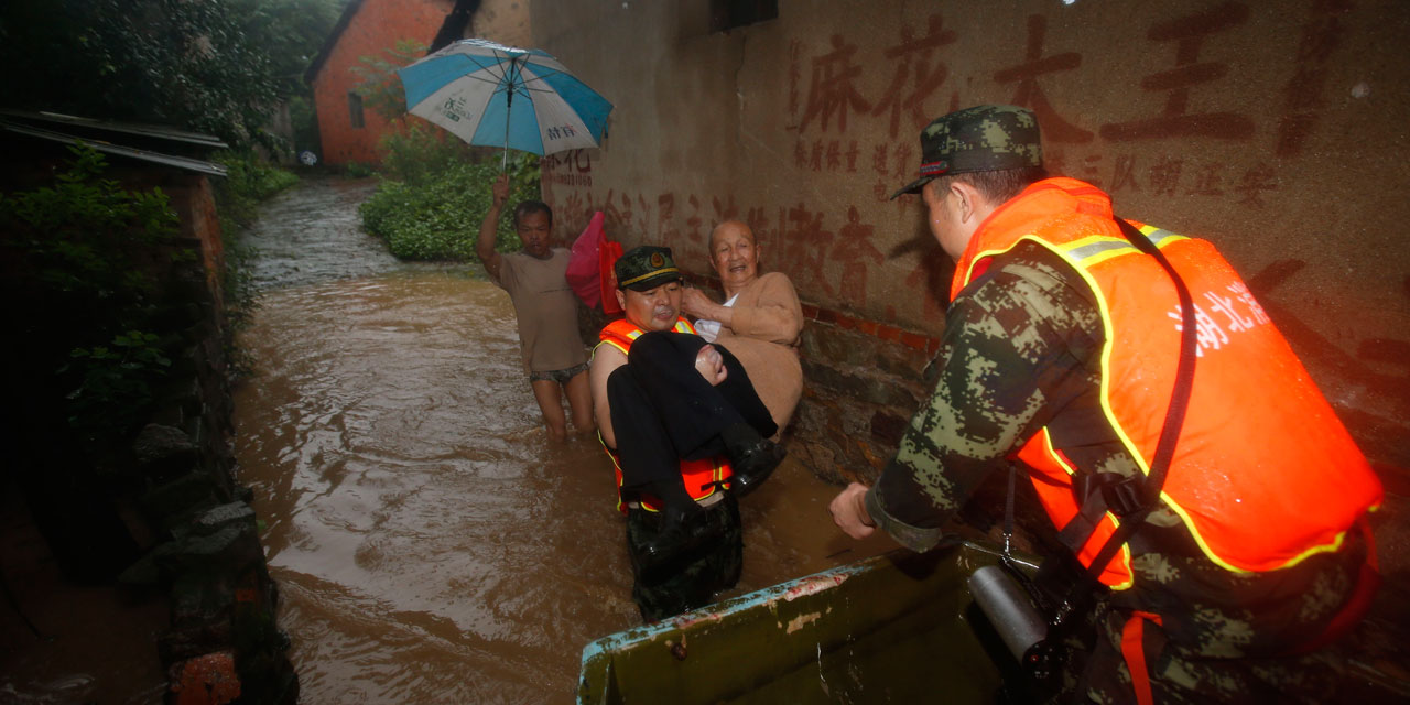 Chine Des Inondations Font Plus De 100 Morts Et Disparus