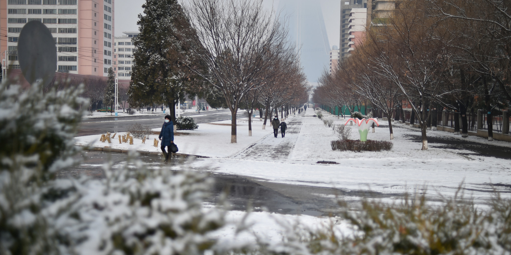 Pyongyang is trapped by a “respiratory disease”