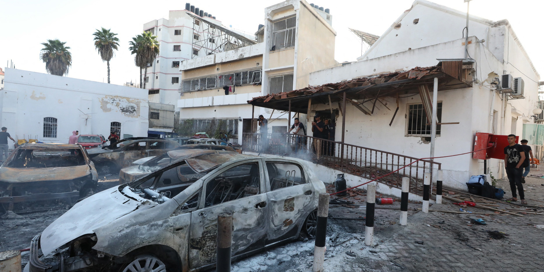 Israël-Hamas : ce que l'on sait de la frappe qui a touché un hôpital à Gaza
