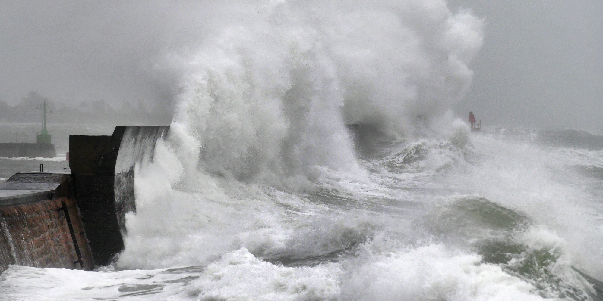 Storms in New Zealand killed at least four people