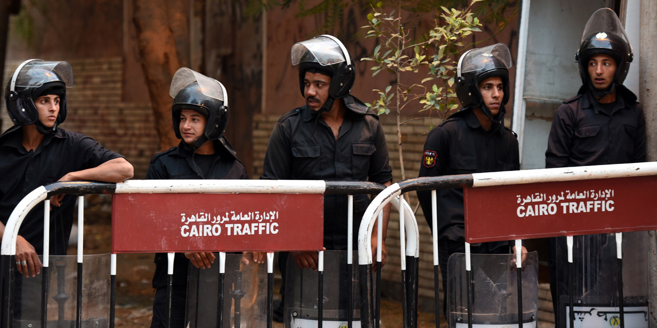 Egypte Un Cadre De Lei Abattu Par La Police Au Caire